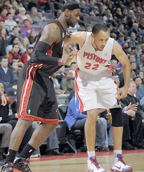 给球迷留下 给球迷留下