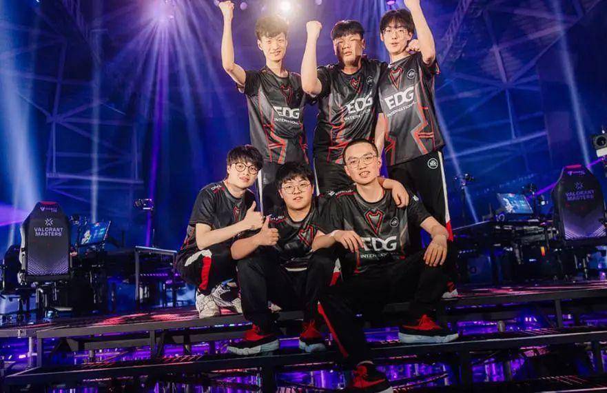 场上拥有 场上拥有